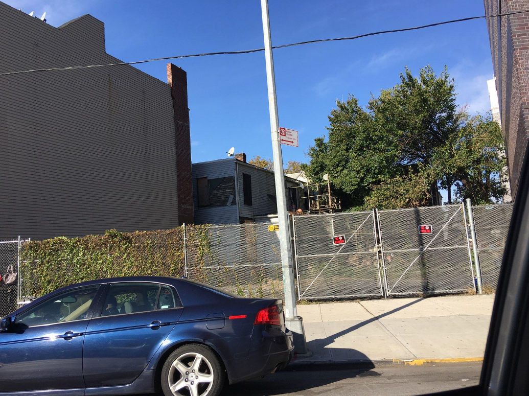 1157-59 E Tremont Ave